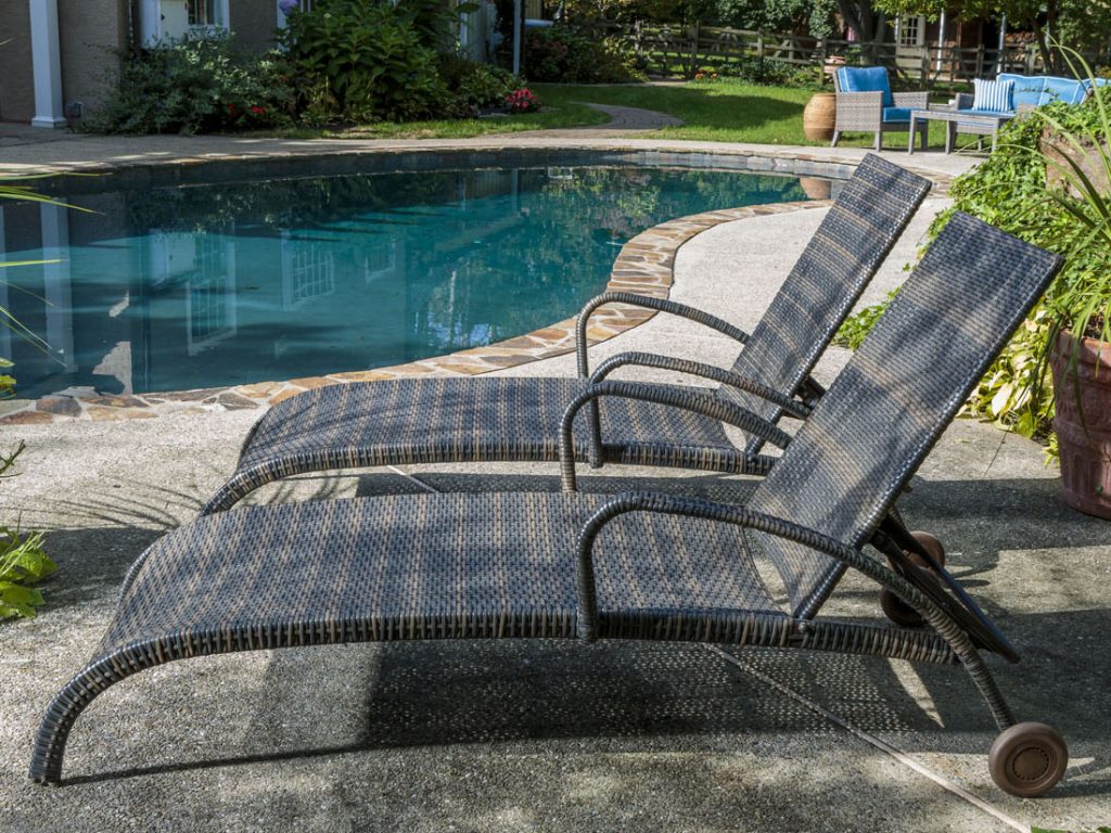 patio chaise loungers